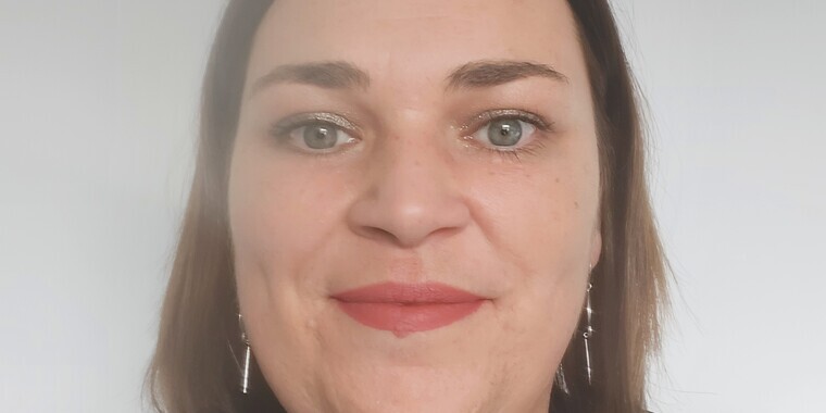 Julie LE MÂR