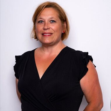 Valérie CALINAUD