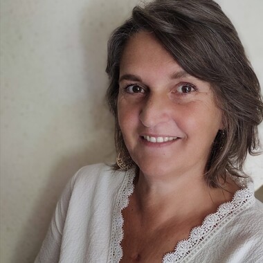Dona DIRICK