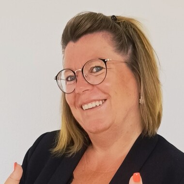Delphine ROBERT