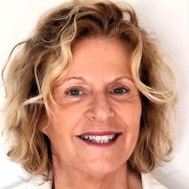 Véronique BRIAND