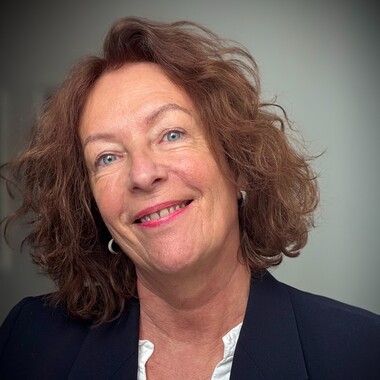 Cathie HELSTROFFER