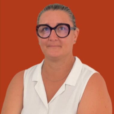 Laura HAMEL