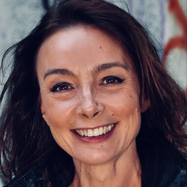 Valérie MISCHLER