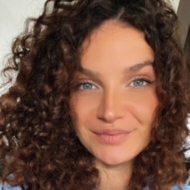 Léa DEPRETTERE