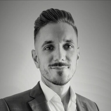 Julien PARIZA