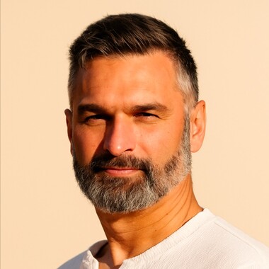 Yannick DUVIVIER