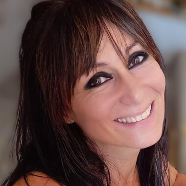 Corinne DEBBAUT