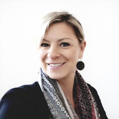 Elodie DUR