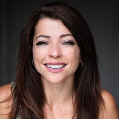 Victoria DE LALANDE