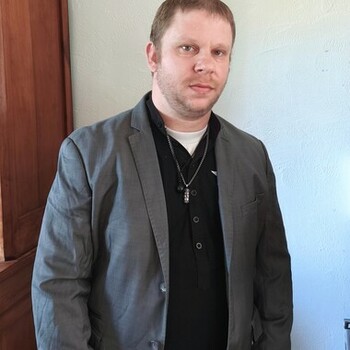Photo de John Combaret-Pelletier, conseiller immobilier Safti
