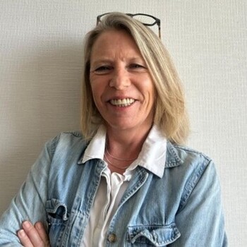 Photo de Sandra le Joncour, conseillère immobilier Safti