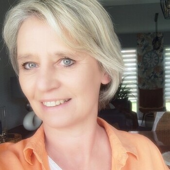 Photo de Sabrina Féron, conseillère immobilier Safti