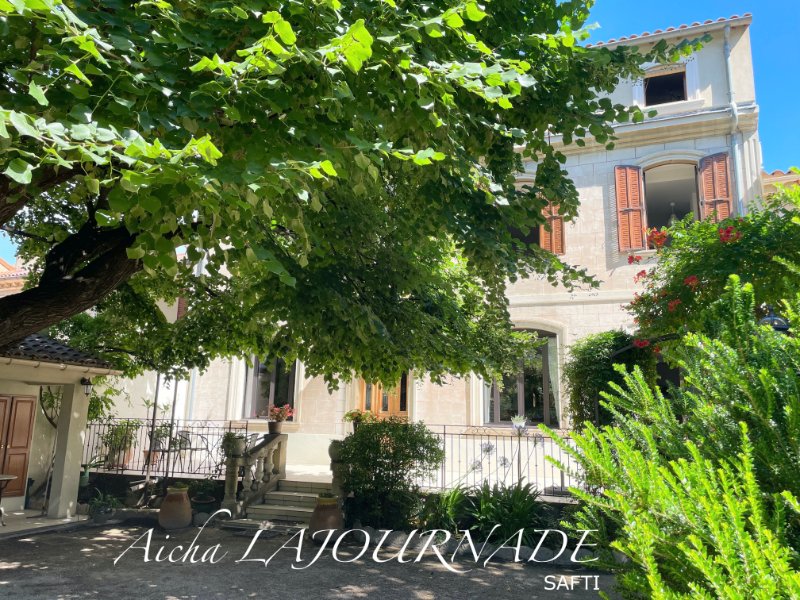 Vente Maison 276m² 11 Pièces à Avignon (84000) - Safti