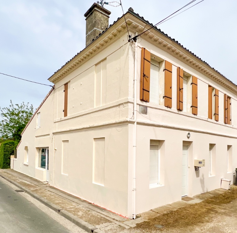 Vente Maison 195m² 6 Pièces à Ambarès-et-Lagrave (33440) - Safti