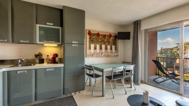 Vente Appartement 26m² 1 Pièce à Fréjus (83600) - Safti